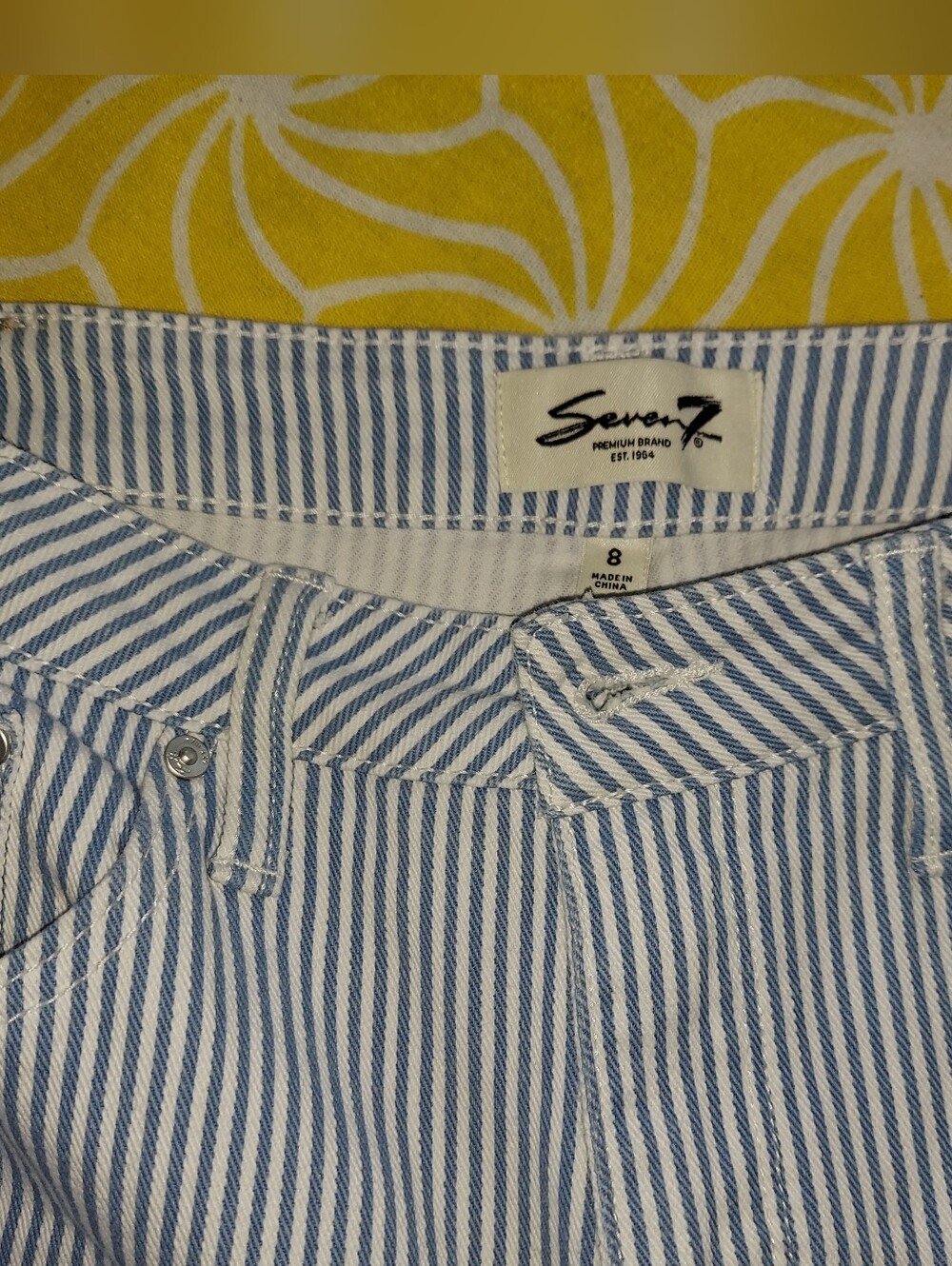 Seven7 Blue White Striped Button-Front Jeans 8 Straight Old Money Pinstripe Look